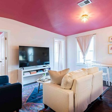 Blush And Bashful Germantown Two Bedroom Apartment Louisville Eksteriør billede